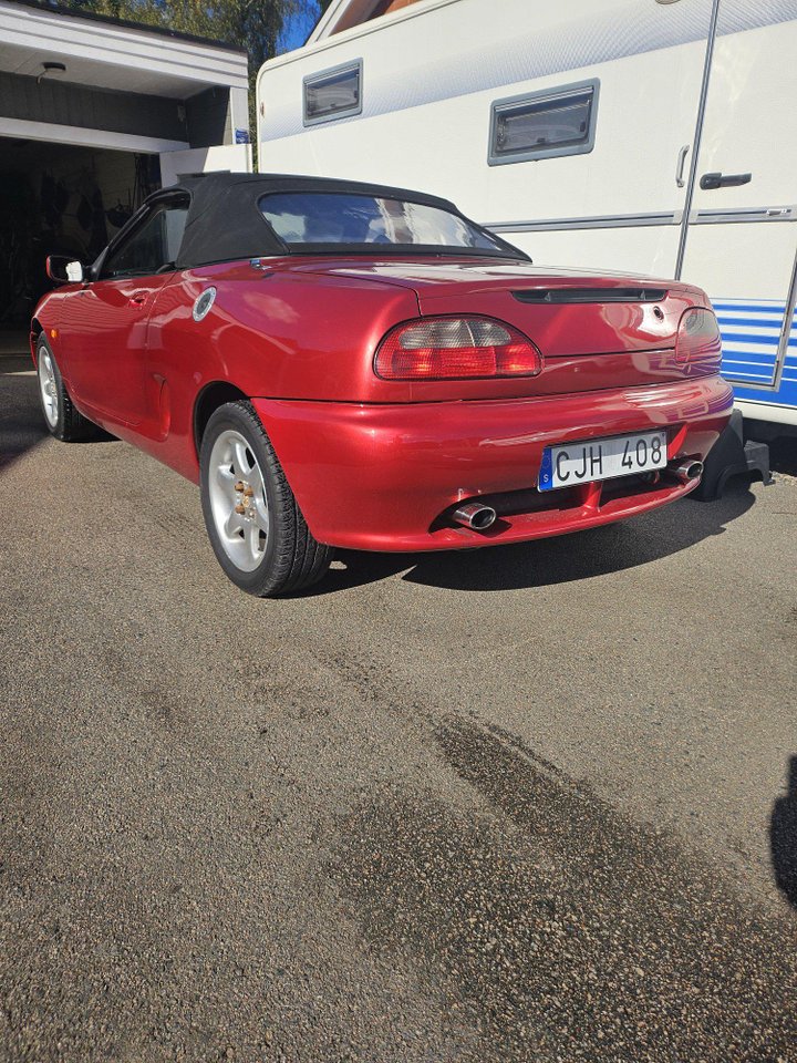 MG F 1.8 MPi Manual, 120hp, 1998