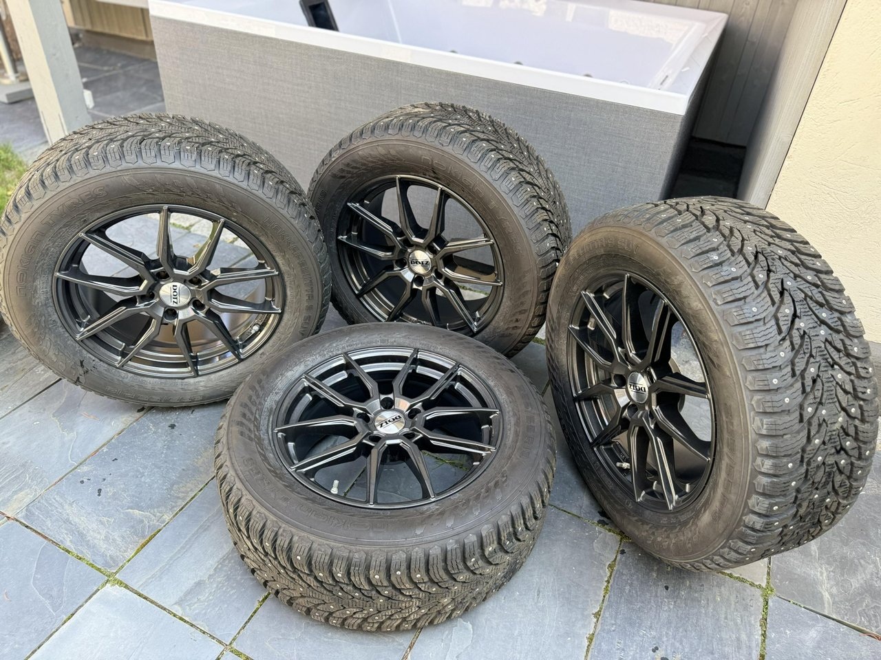 Vinterhjul NOKIAN Hakkapeliit...