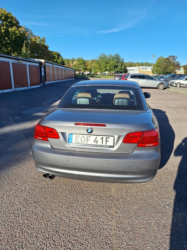 BMW 330d Convertible Automatisk, 6-trinn, 245ps, 2012