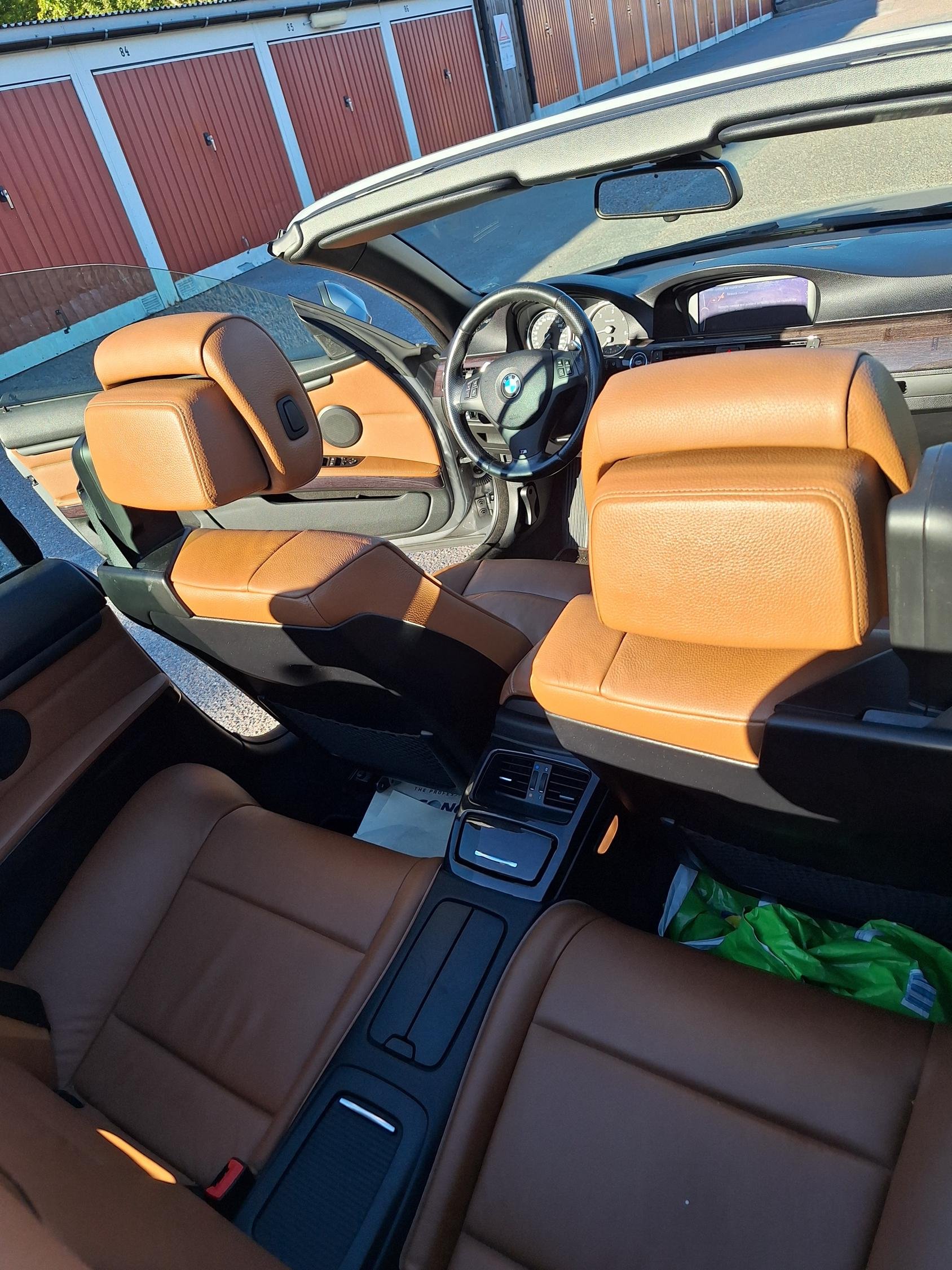 BMW 330d Convertible Automatisk, 6-trinn, 245ps, 2012