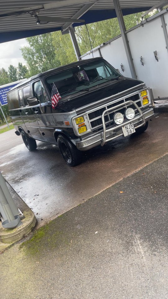 Chevrolet G20 Conversion Van 5.7 V8 TBI Hydra-Matic, 197hk, 1989