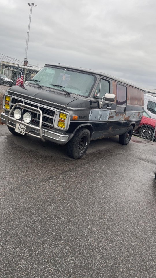 Chevrolet G20 Conversion Van 5.7 V8 TBI Hydra-Matic, 197hk, 1989