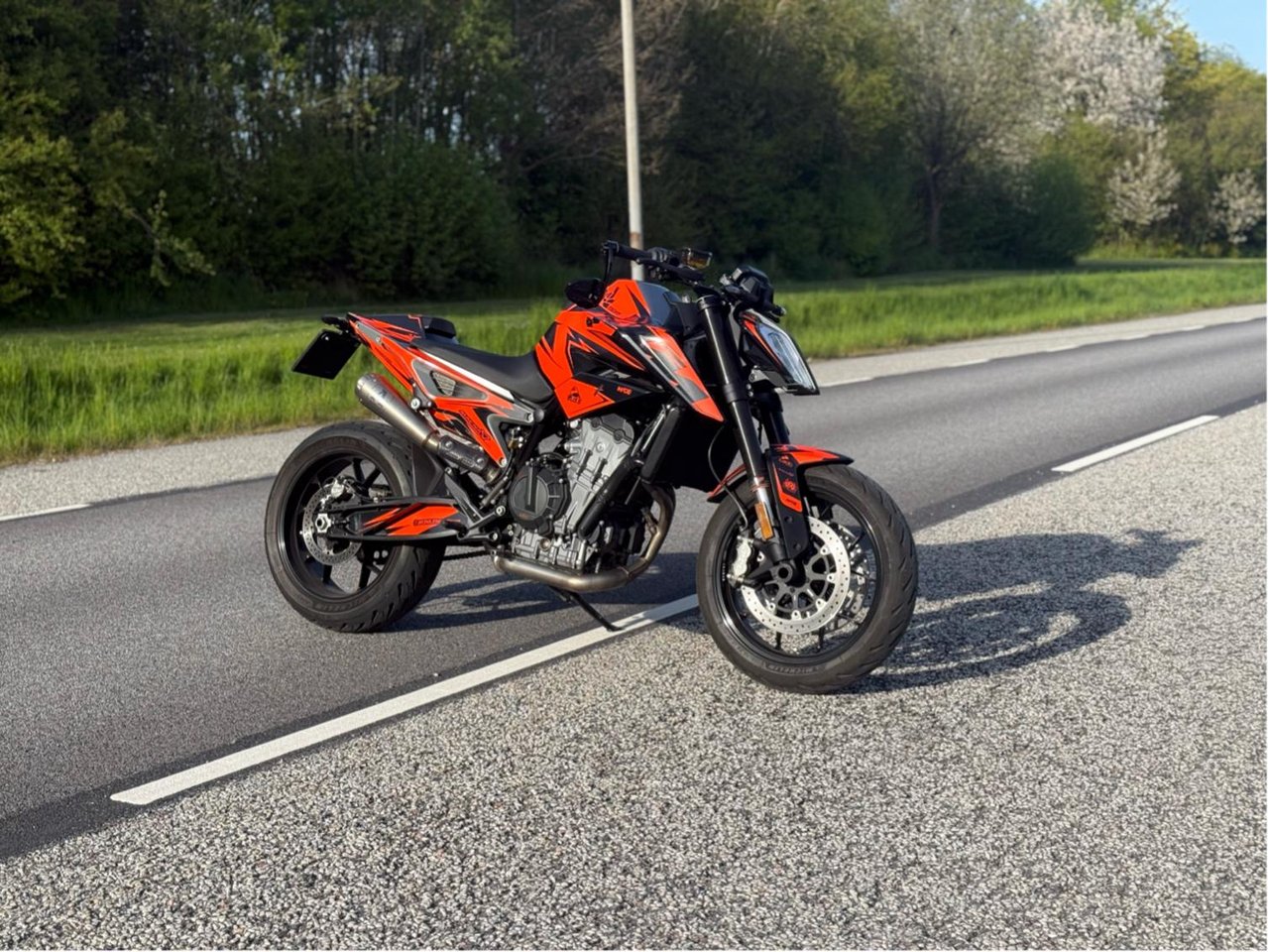 Ktm duke 790