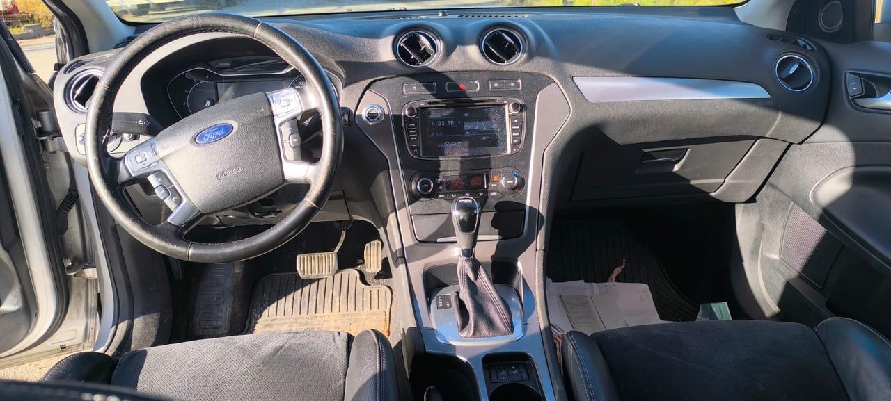 Dacia Sandero 1.6 E85 Manual, 87hp, 2010