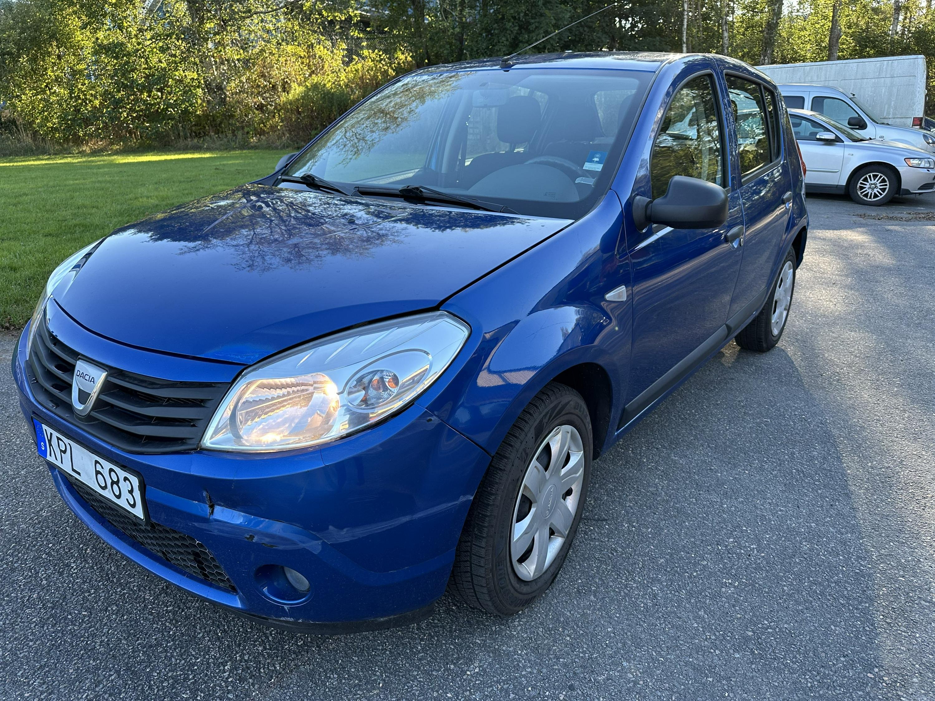 Dacia Sandero 1.6 E85 Manual, 87hp, 2010