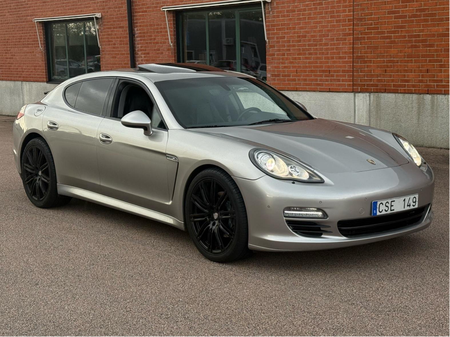 Porsche Panamera PDK, 300hp, 2011