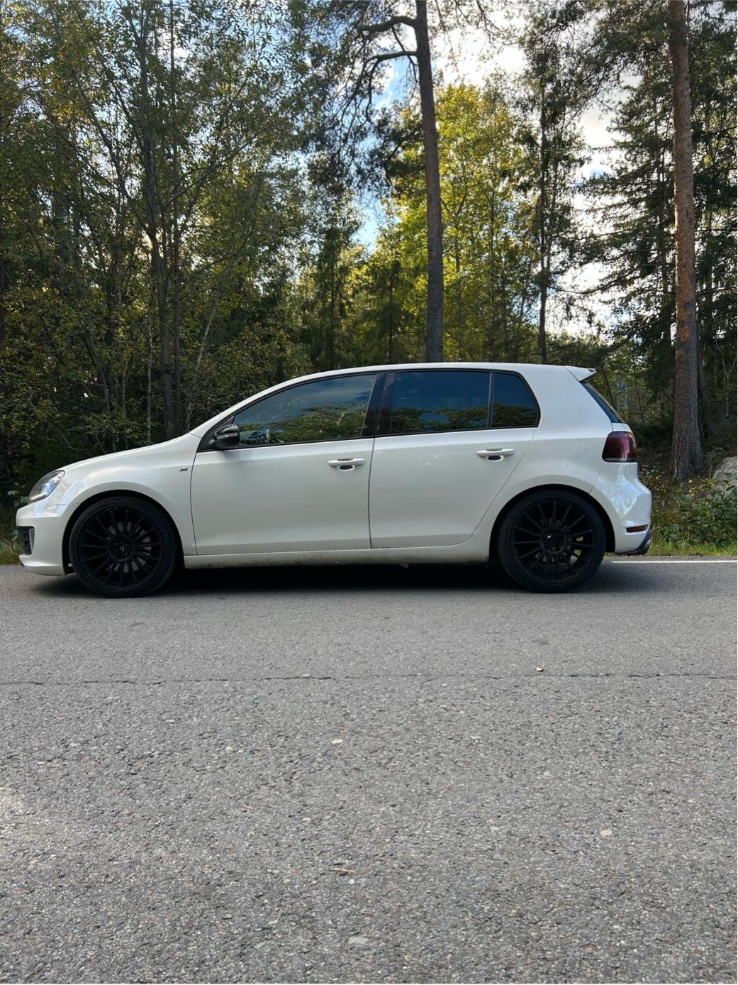 Volkswagen Golf 5-door GTI Edition 35 2.0 TSI DSG Sequential, 235hp, 2012