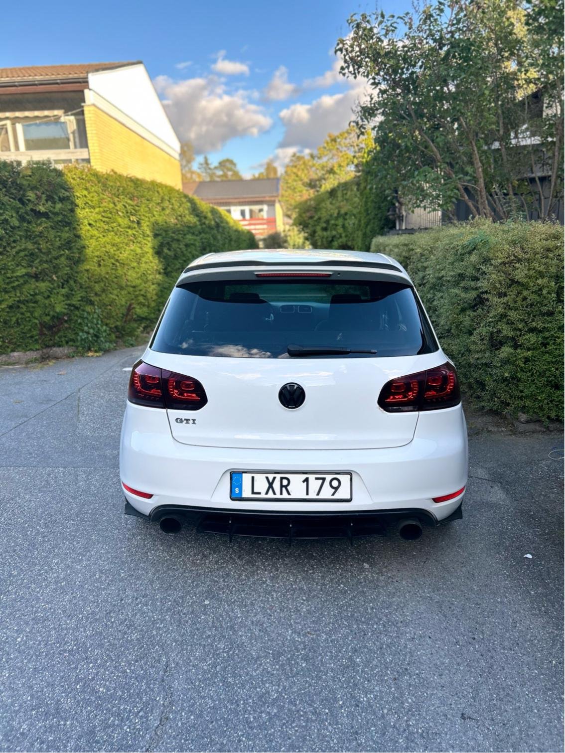 Volkswagen Golf 5-door GTI Edition 35 2.0 TSI DSG Sequential, 235hp, 2012