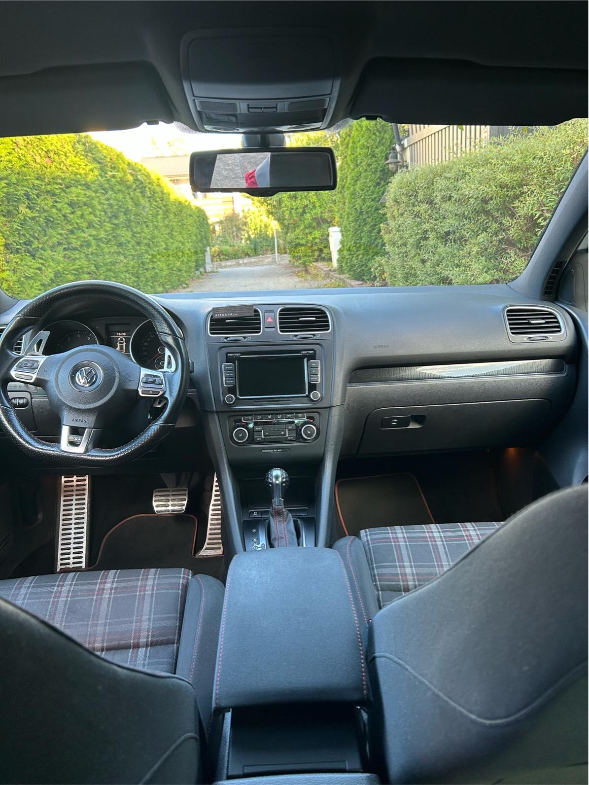 Volkswagen Golf 5-door GTI Edition 35 2.0 TSI DSG Sequential, 235hp, 2012