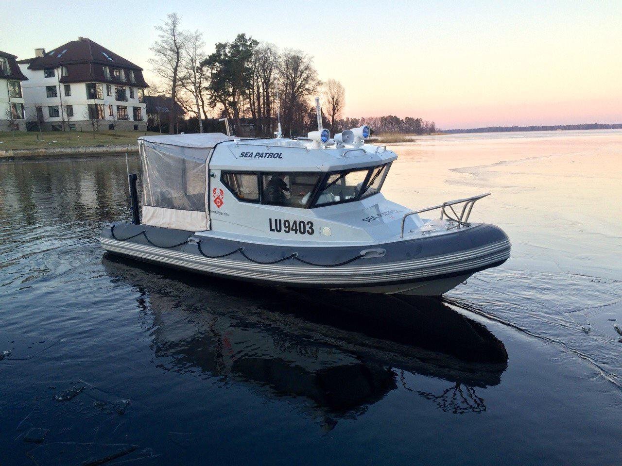 Cabin RibBush 645 (Sea Patrol...