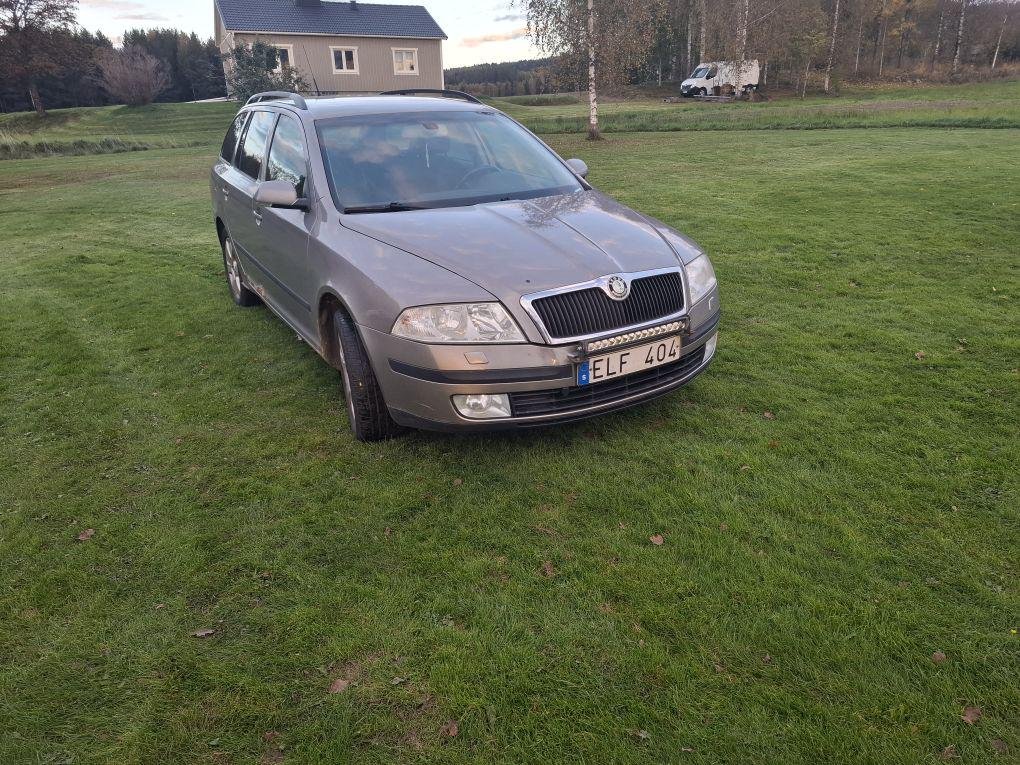 Škoda Octavia Kombi 1.6 MPI Manuell, 102hk, 2008