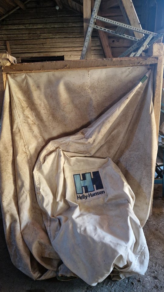 Fodersilo och Hultdins grip