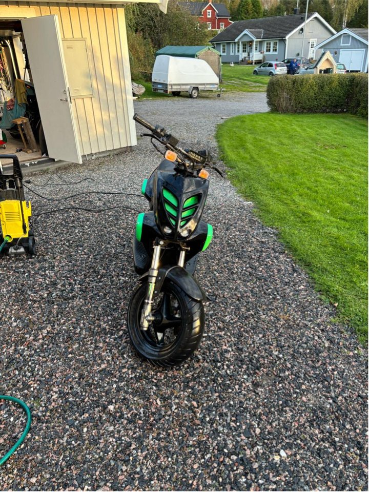 Yamaha slider 2010