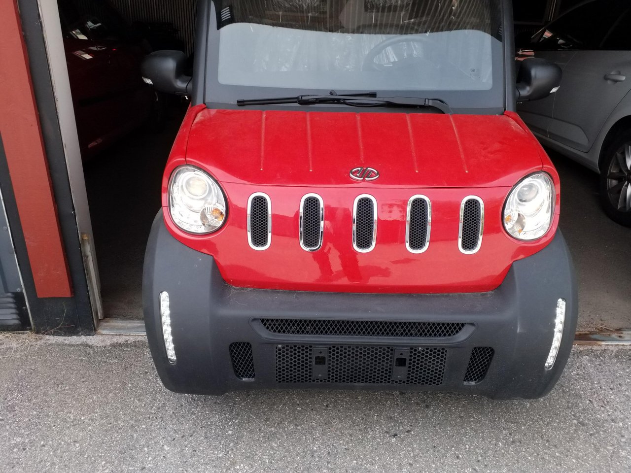 TITAN ZERO R4...EL MOPED BIL