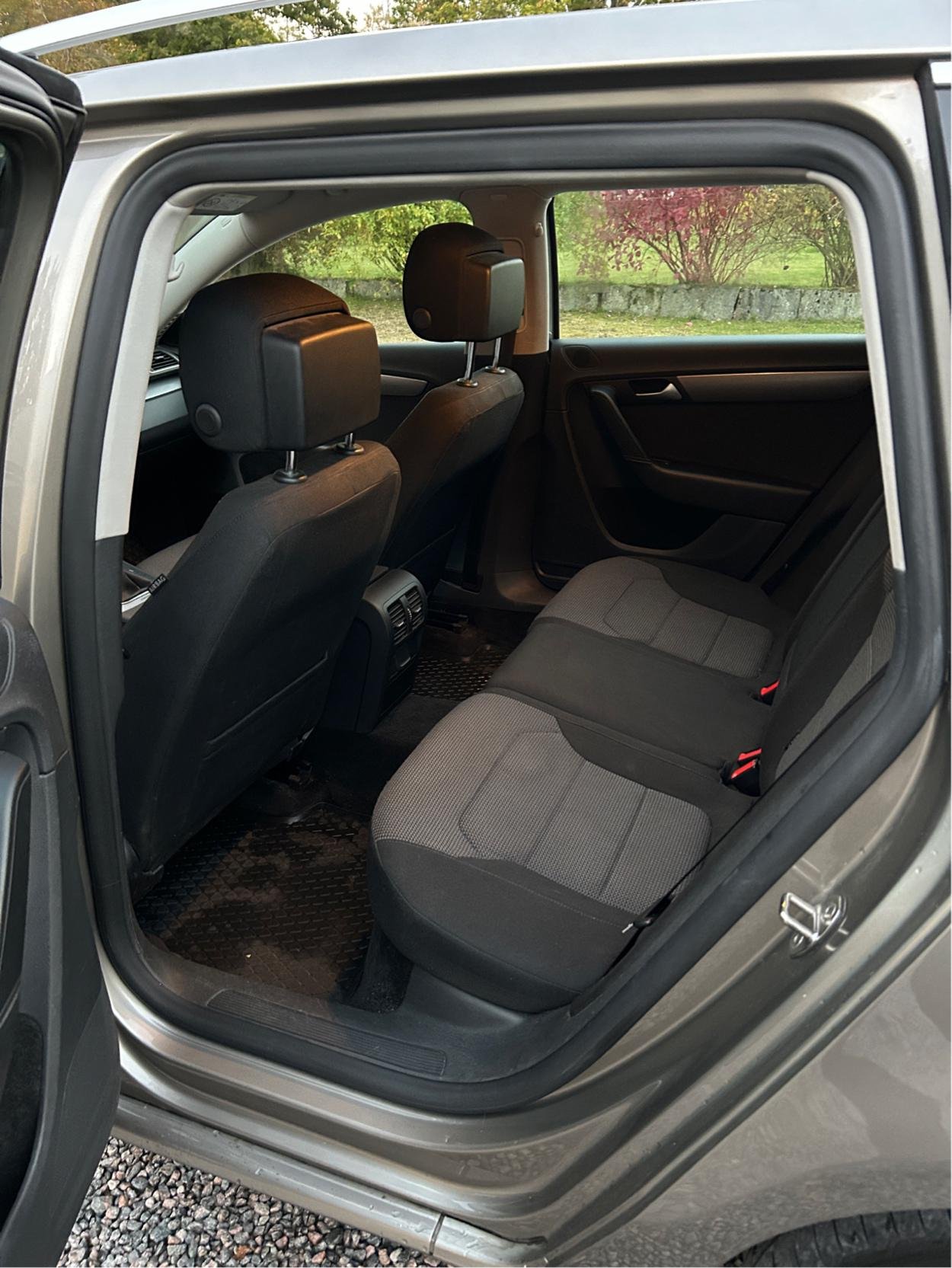 Volkswagen Passat Variant 2.0 TDI DPF BMT 4Motion Manuell, 140hk, 2015