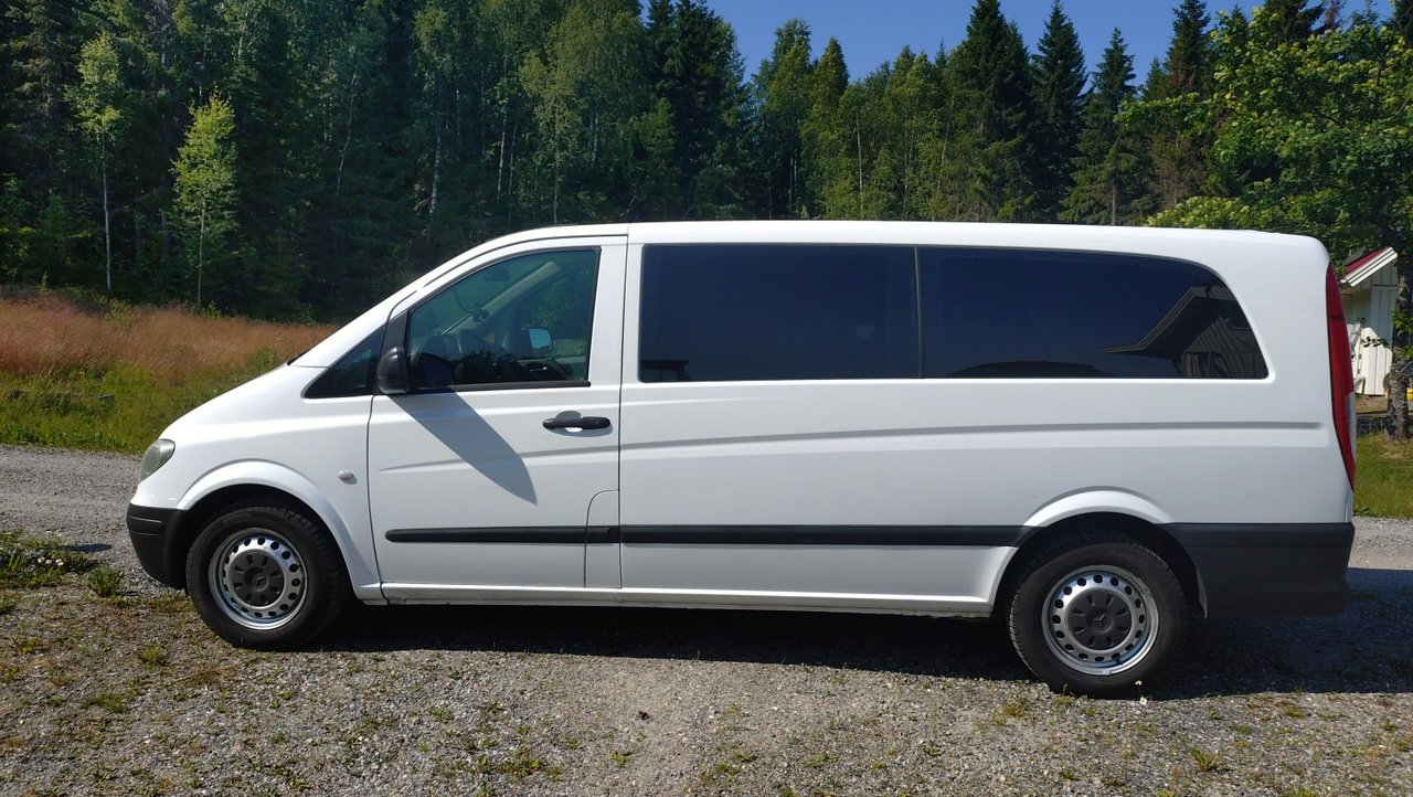 Minibuss Mercedes Vito 115 CD...