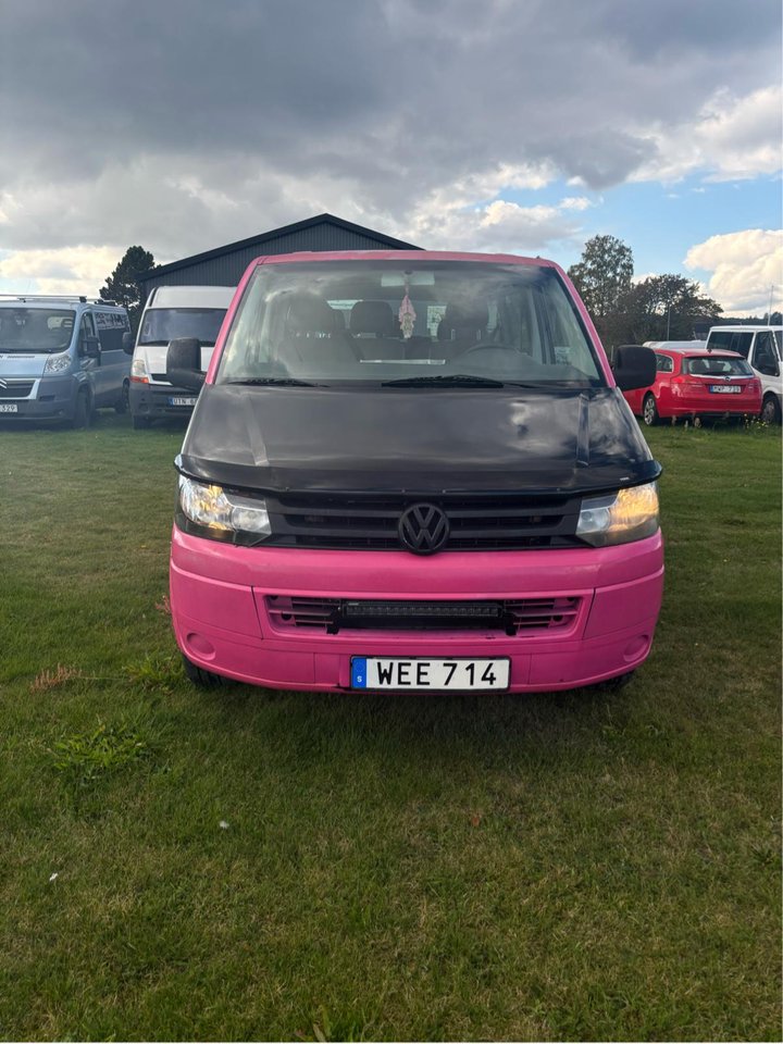 Volkswagen Transporter Kombi ...