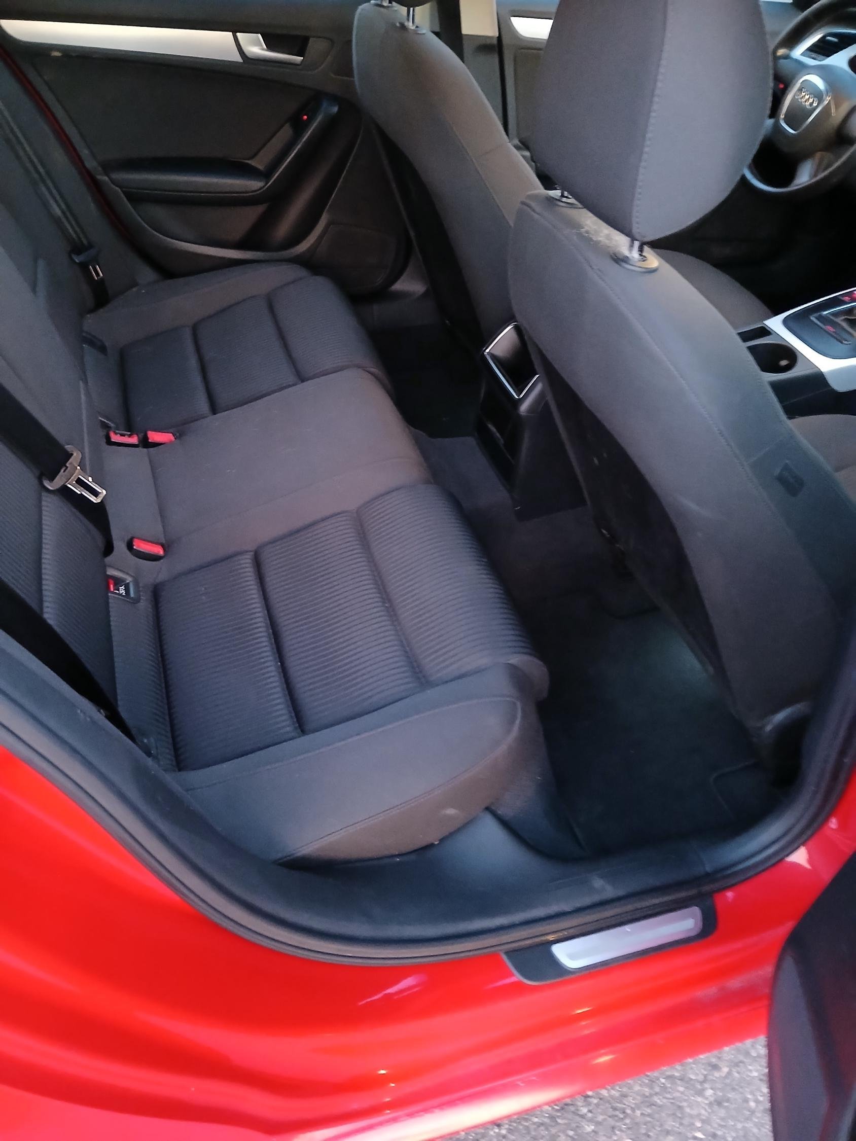 Audi A4 Avant 2.0 TDI DPF Manuell, 6-trinn, 143ps, 2009