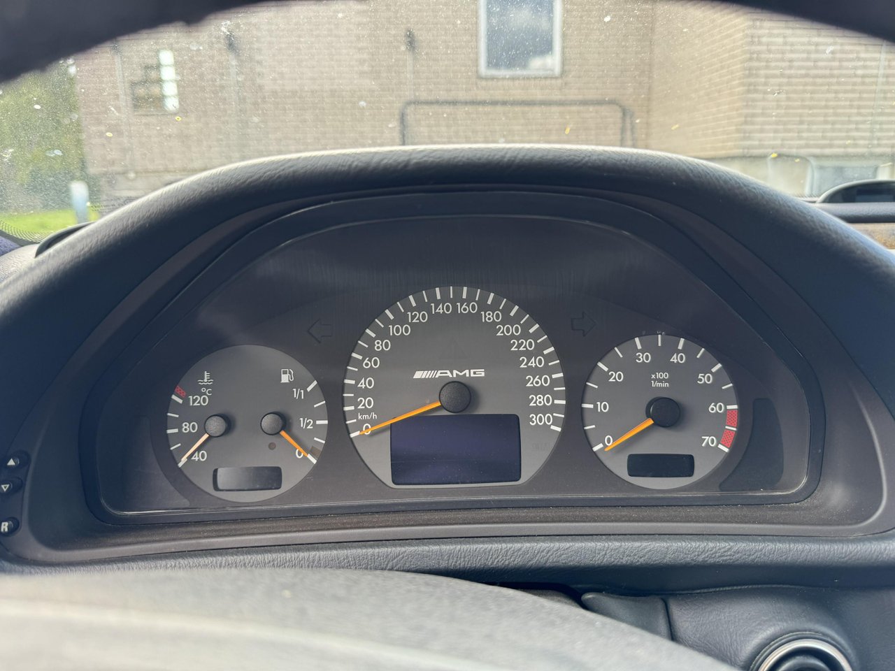 Mercedes-Benz CLK 55 AMG Coup...