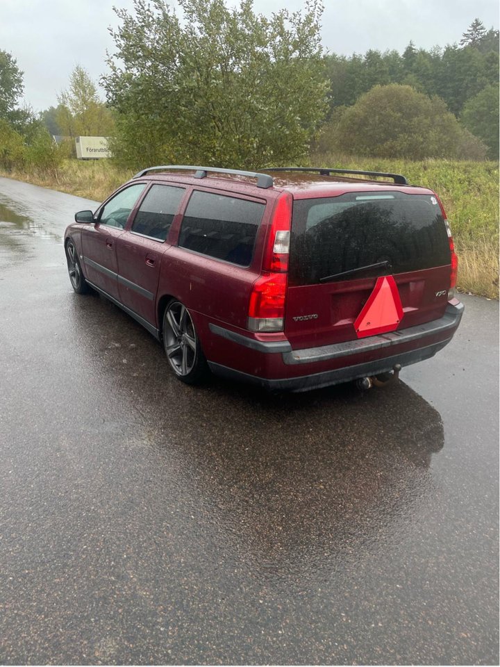 Volvo V70 2.4 Manuell, 140hk, 2004