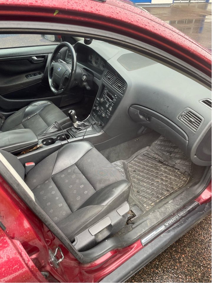 Volvo V70 2.4 Manuell, 140hk, 2004