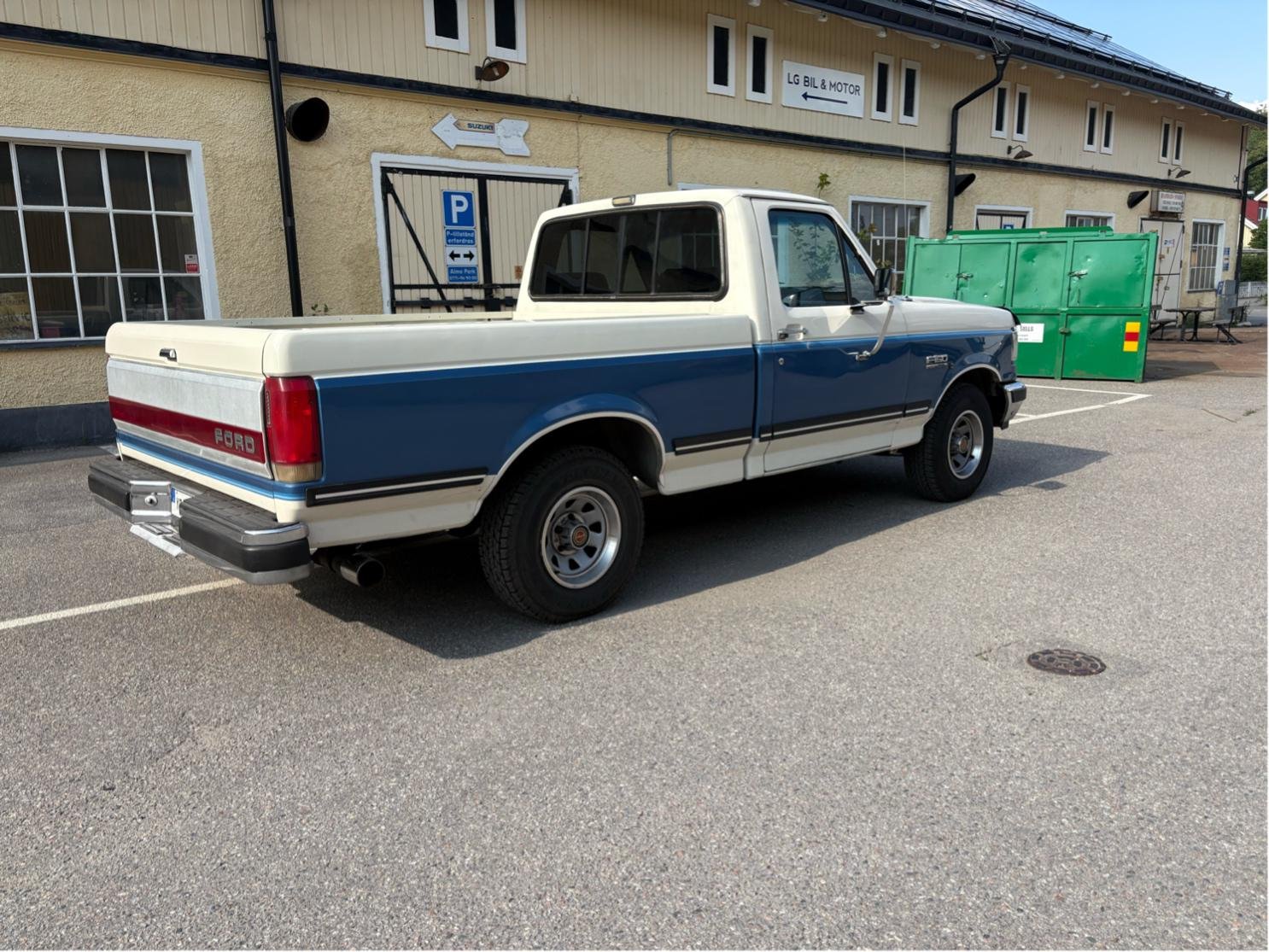 Ford F-150 Regular Cab 5.8 V8 EFI SelectShift, 213hp, 1990