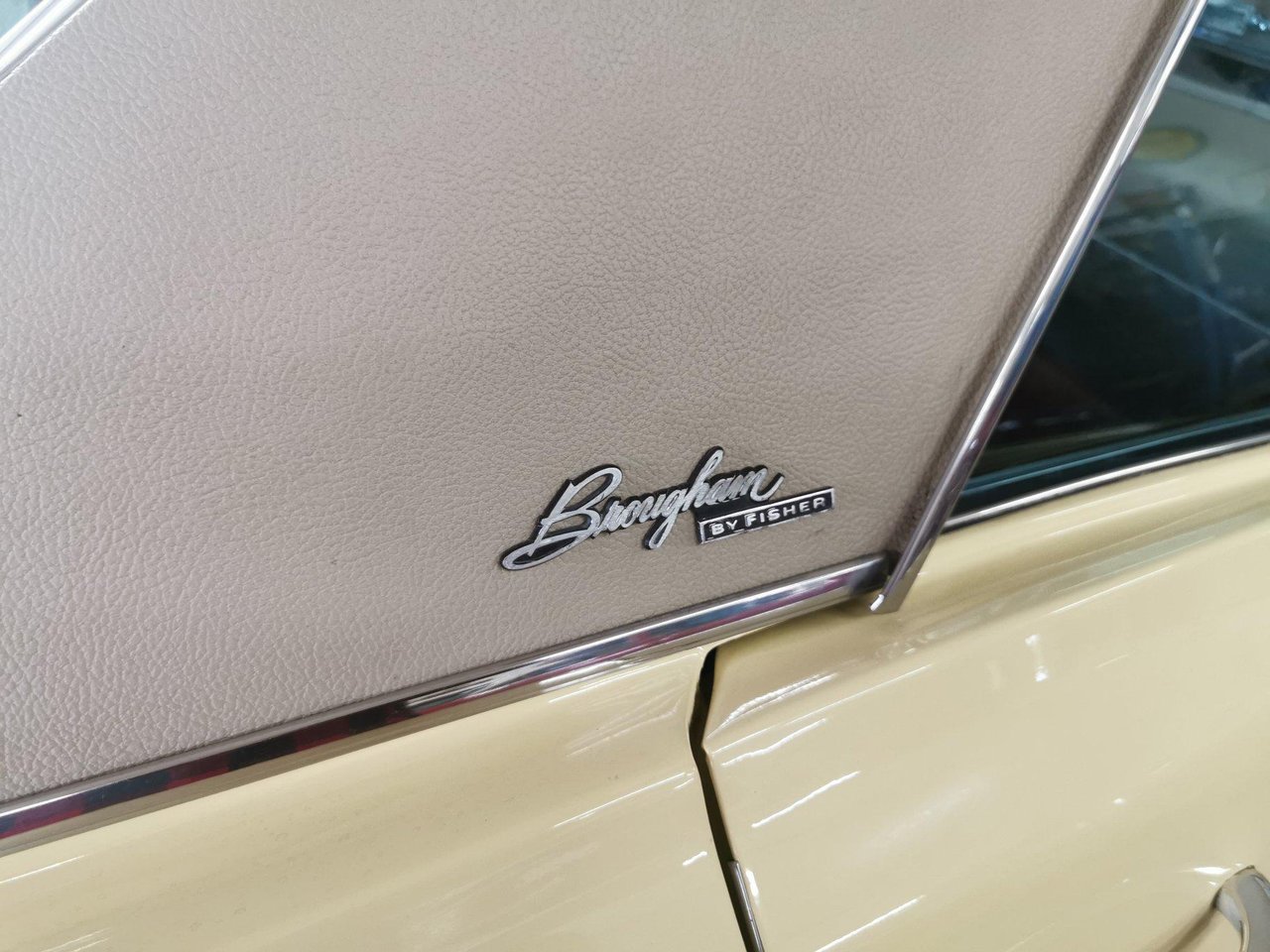 Pontiac Bonneville 4-dørs Hardtop 6.4 V8 Hydra-Matic, 3-trinn, 260hk, 1966