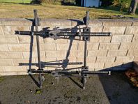 Takräcke Thule för rails med två cykleställ 