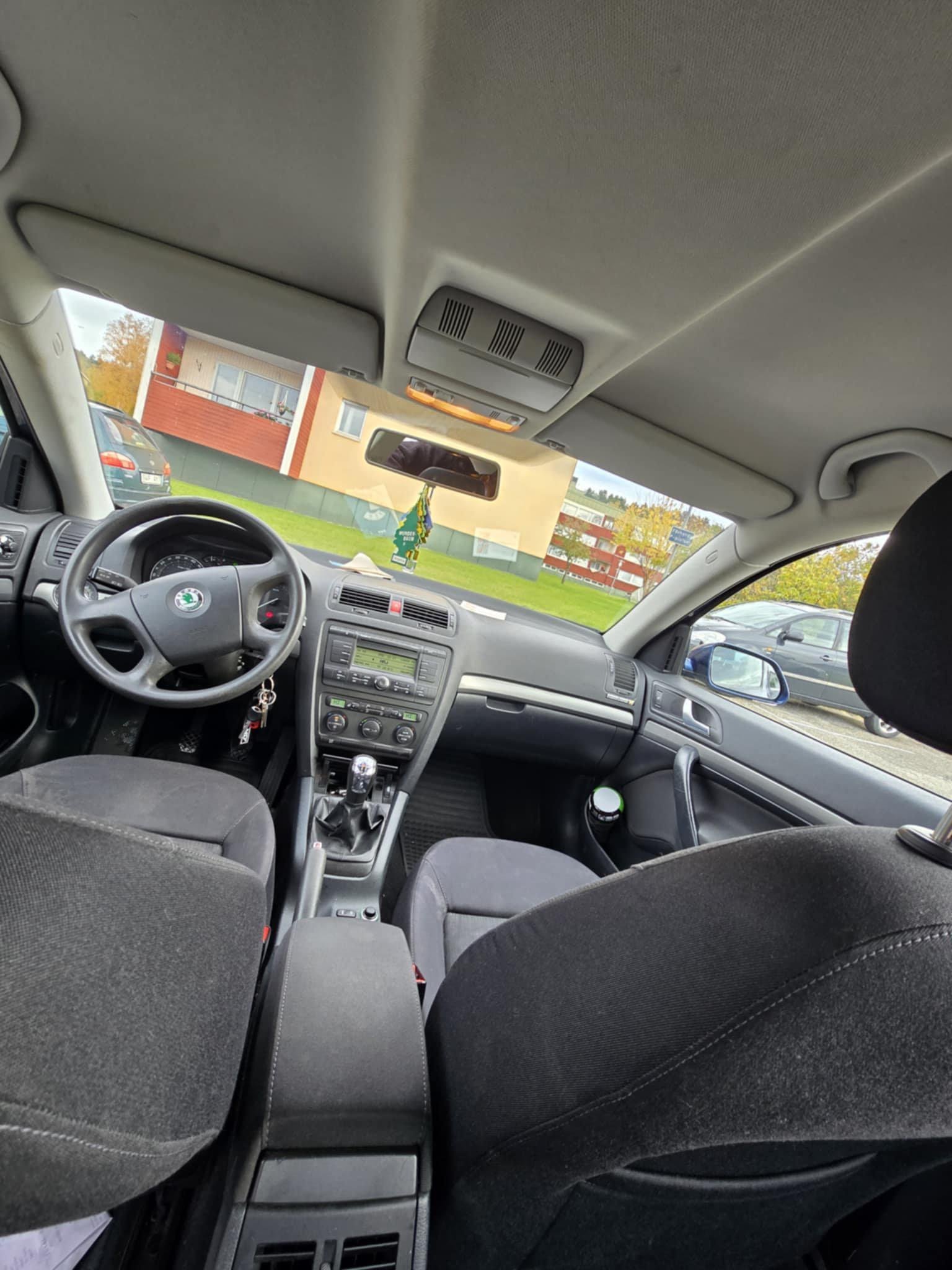 Škoda Octavia 1.6 MPI Manuell, 102hk, 2006