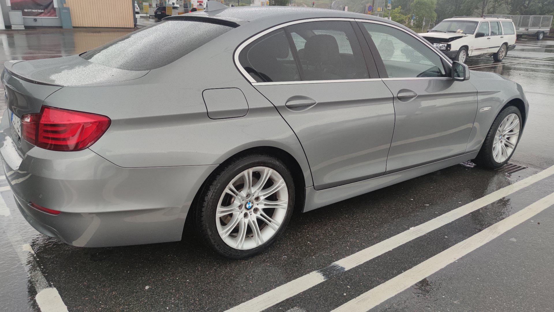 BMW 528i Sedan Manuell, 6-trinn, 258ps, 2010