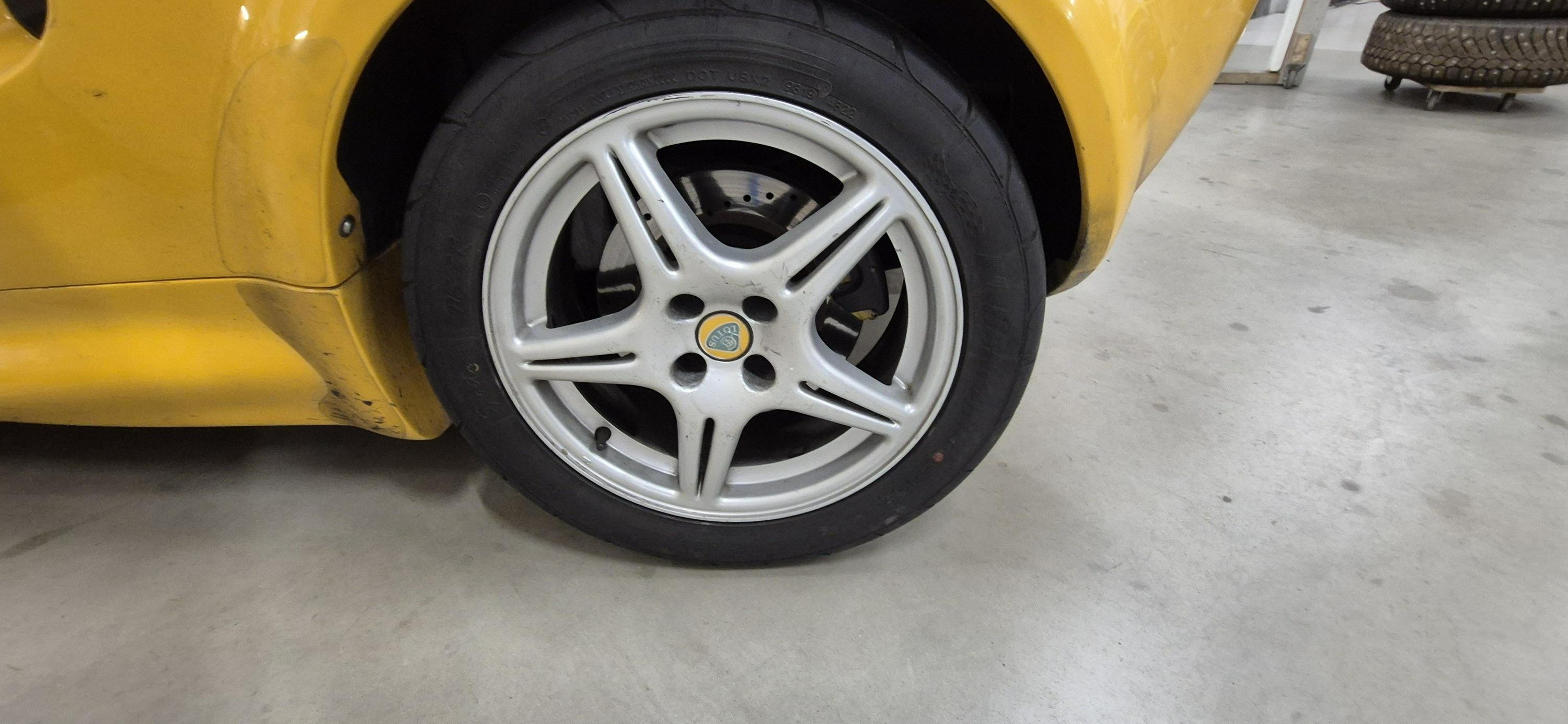 Lotus Elise 111 1.8 Manuell, 120hk, 2000