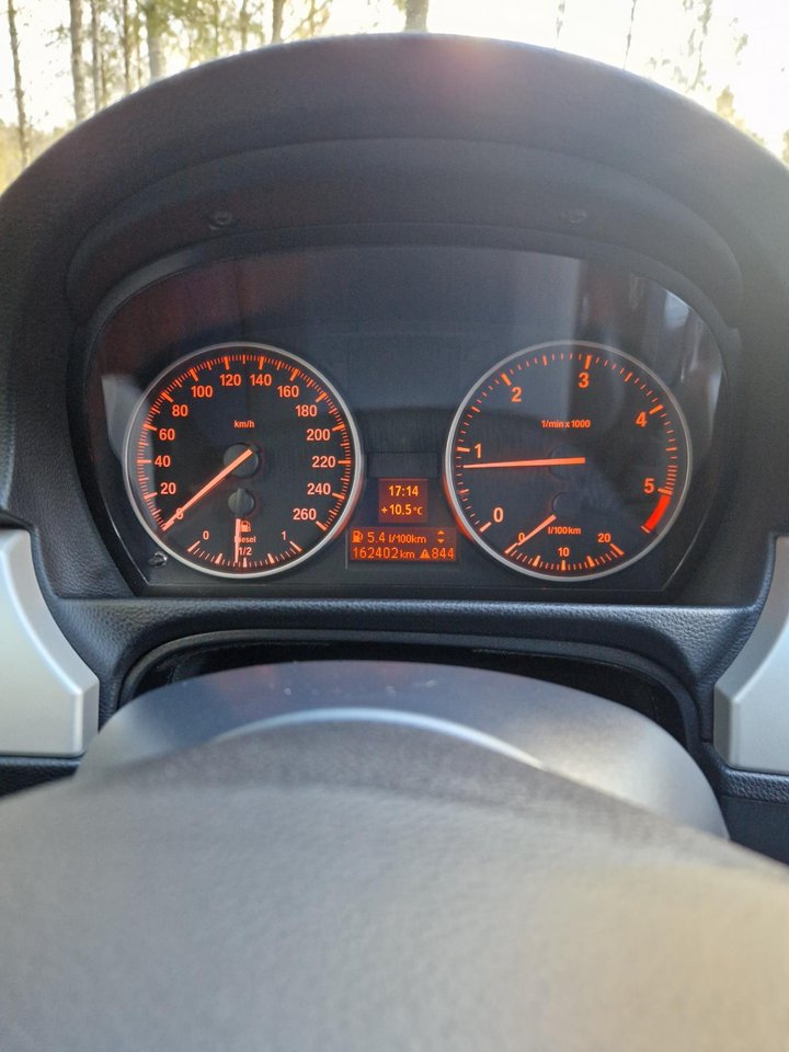 BMW 320d EfficientDynamics Edition Touring Manuell, 163hk, 2011