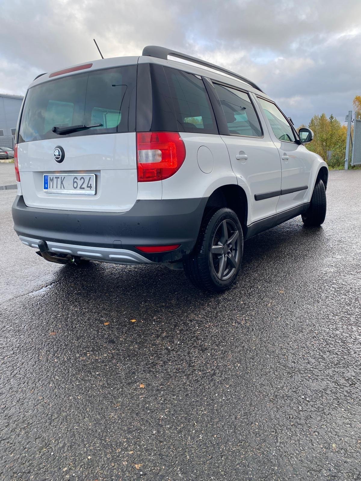 Škoda Yeti 1.2 TSI DSG sekvensiell, 7-trinn, 105hk, 2012
