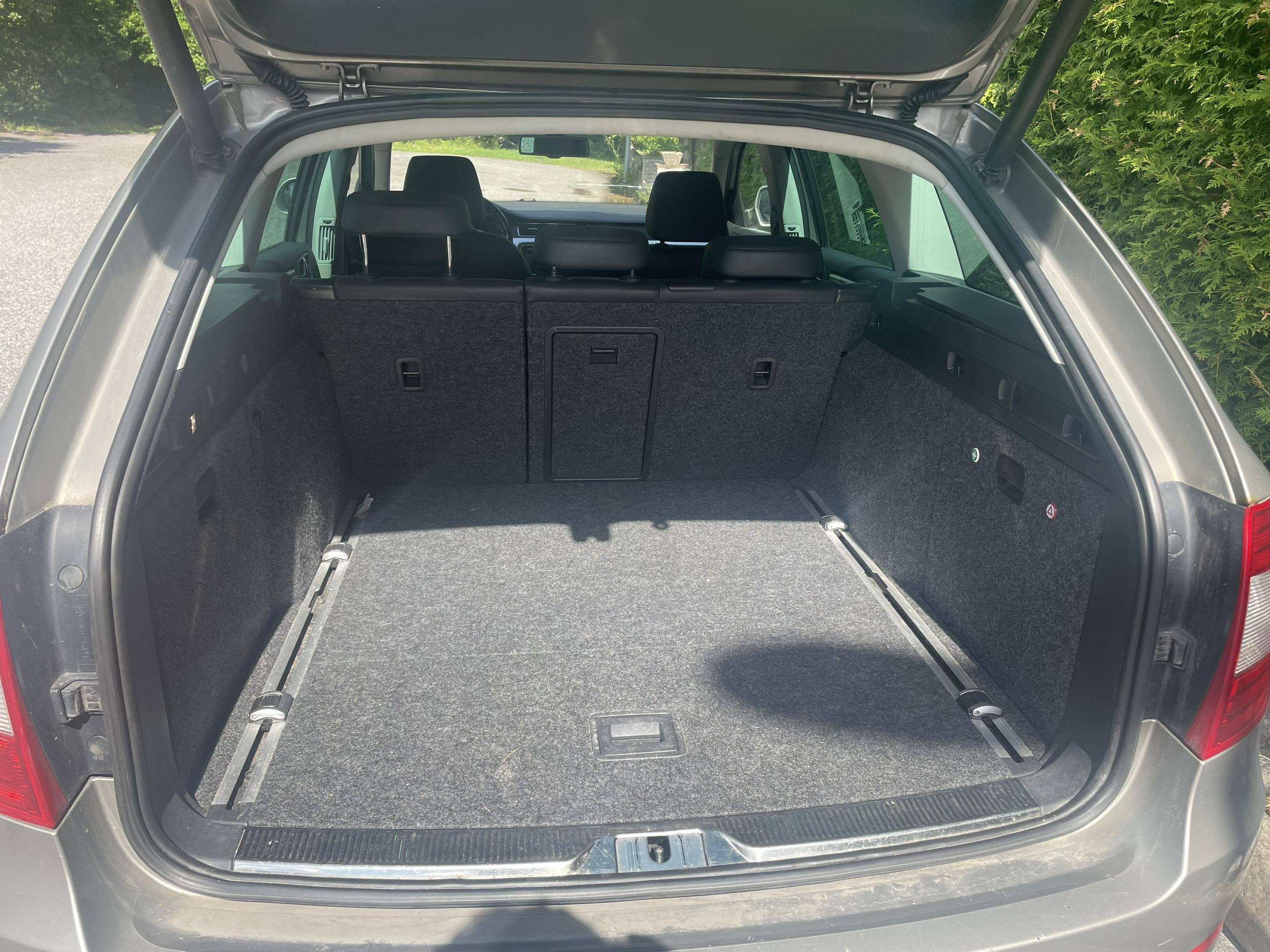 Škoda Superb Combi 1.8 TSI DSG Sequential, 160hp, 2012