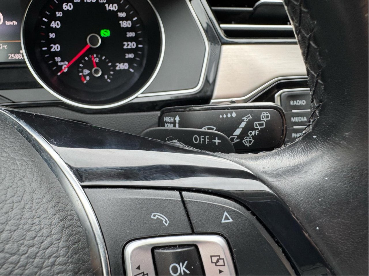 Volkswagen Passat Sportscombi 2.0 TDI DPF SCR BMT 4Motion DSG Sekventiell, 190hk, 2016