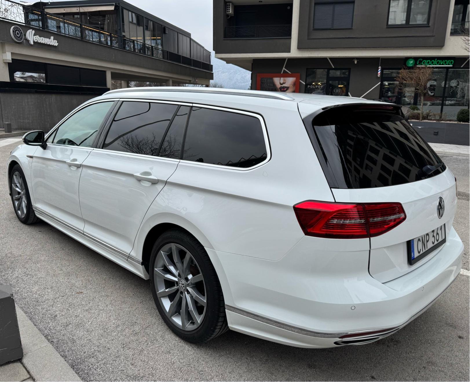 Volkswagen Passat Sportscombi 2.0 TDI DPF SCR BMT 4Motion DSG Sekventiell, 190hk, 2016