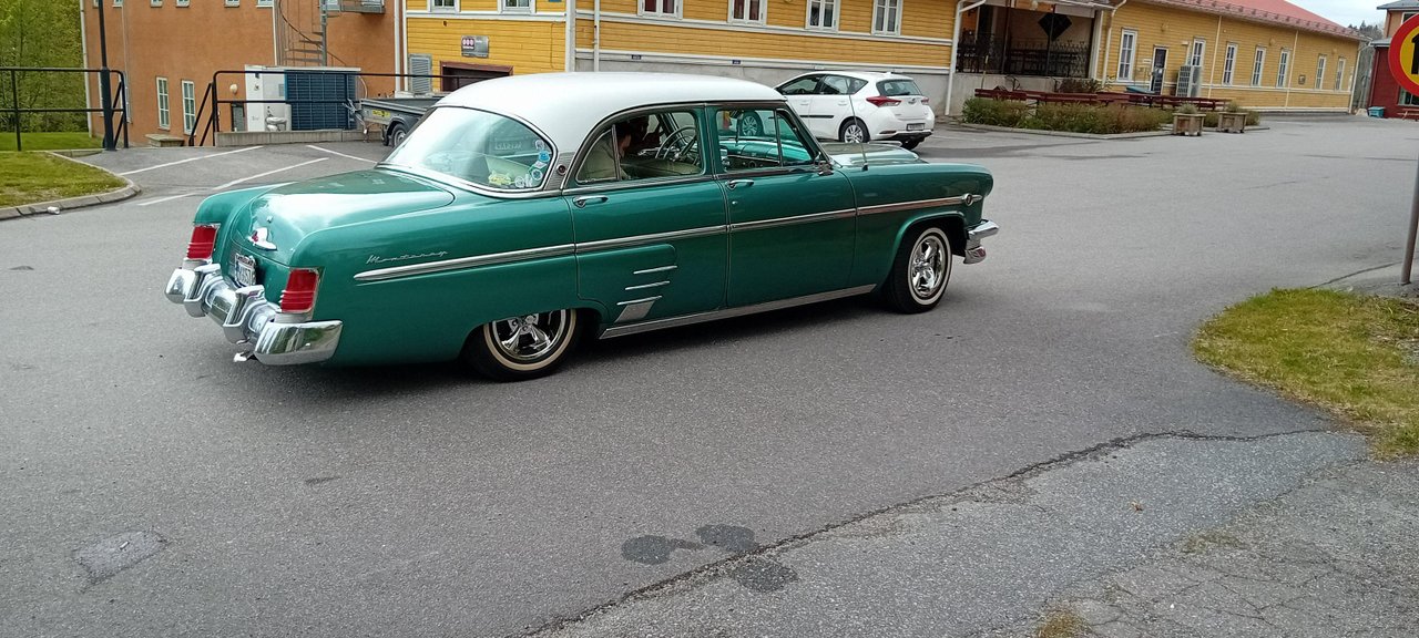 Mercury Monterey Sedan 4.2 V8 Merc-O-Matic, 162hp, 1954
