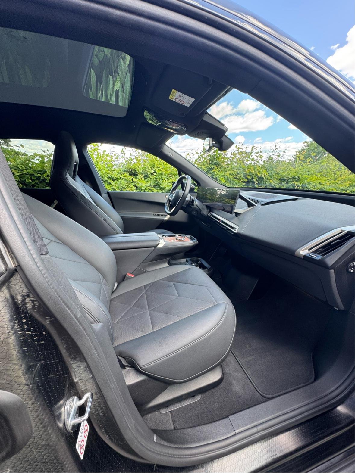 BMW iX xDrive40, 326hk, 2022