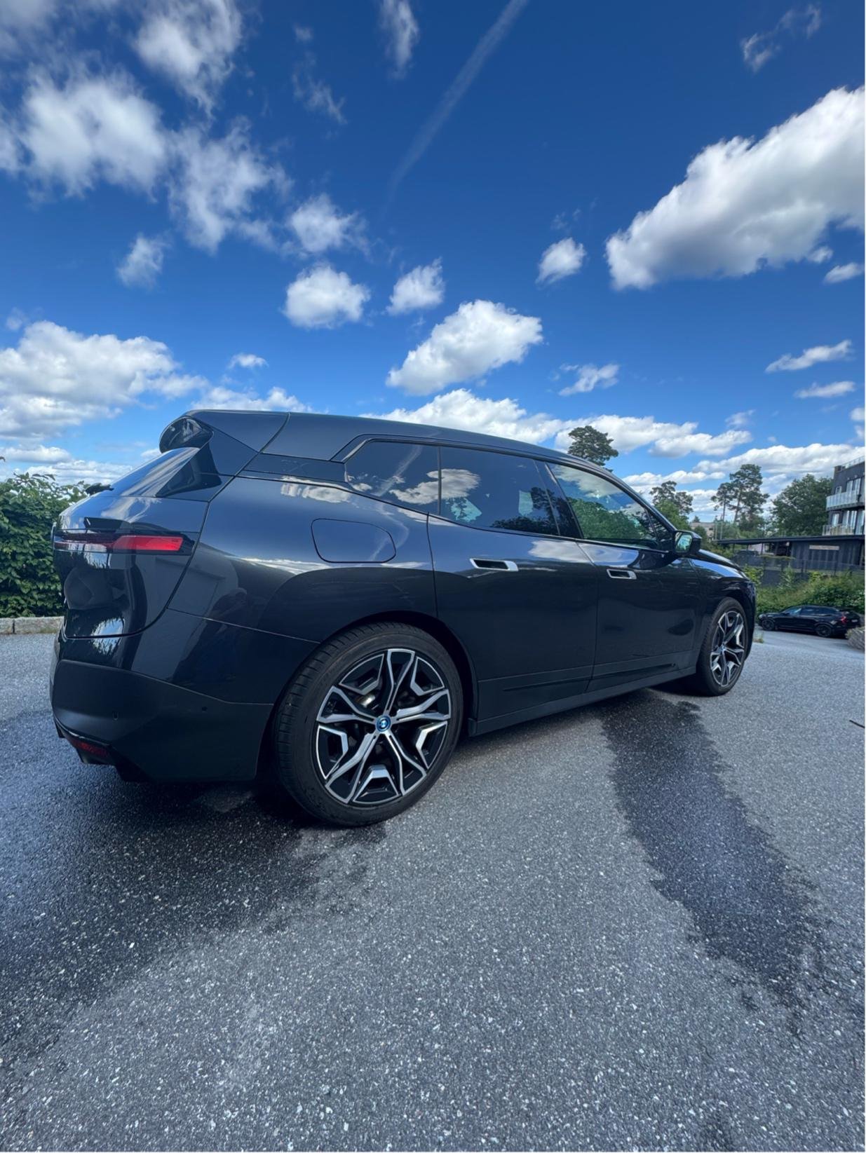 BMW iX xDrive40, 326hk, 2022