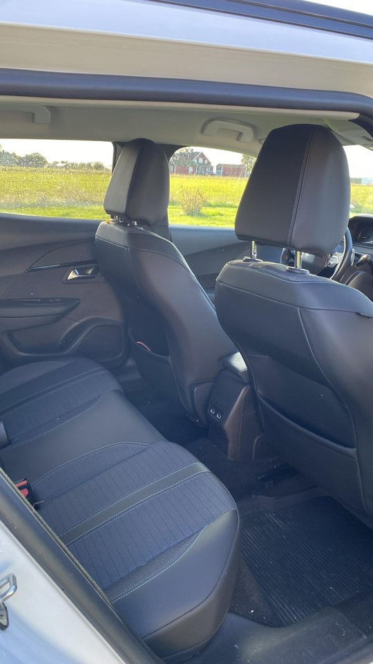 Peugeot 2008 1.2 PureTech 130 EAT, 131hp, 2021