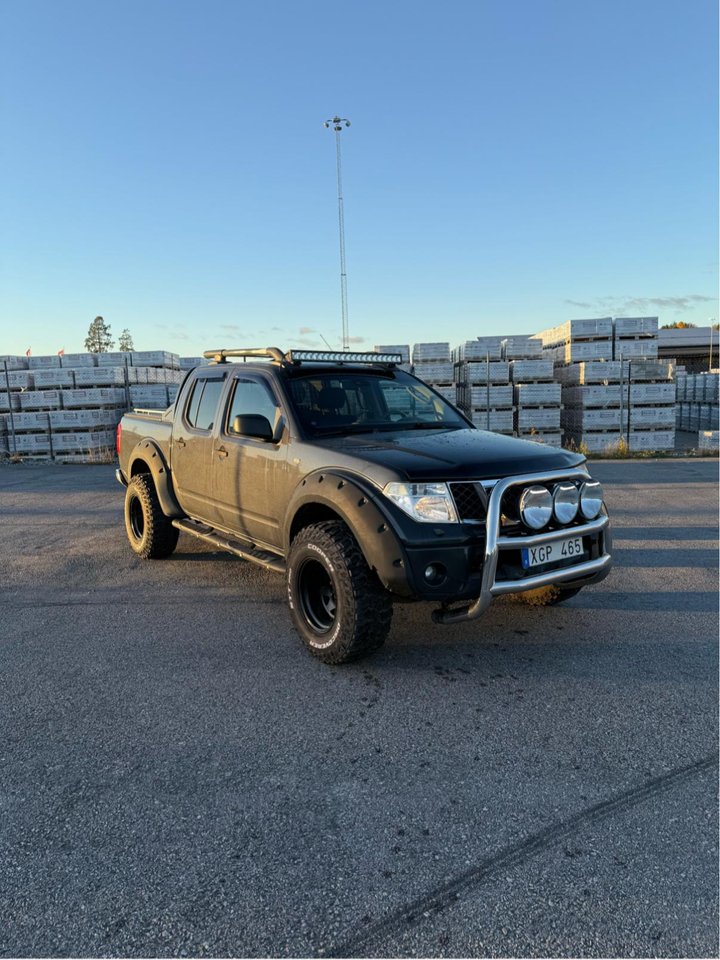 Nissan Navara A-traktor 