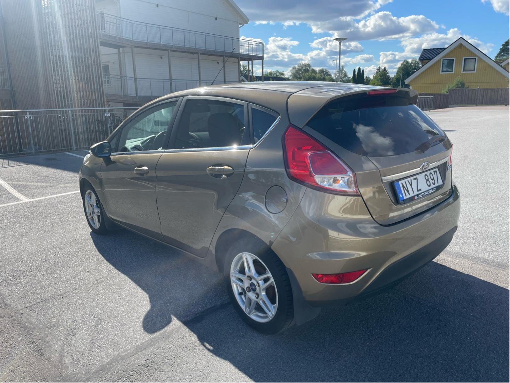 Ford Fiesta 5-door 1.25 Manual, 82hp, 2014