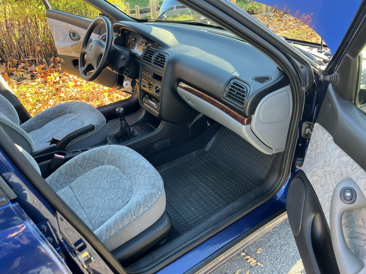 Peugeot 406 2.0 Manuell, 5-trinn, 132hk, 1996