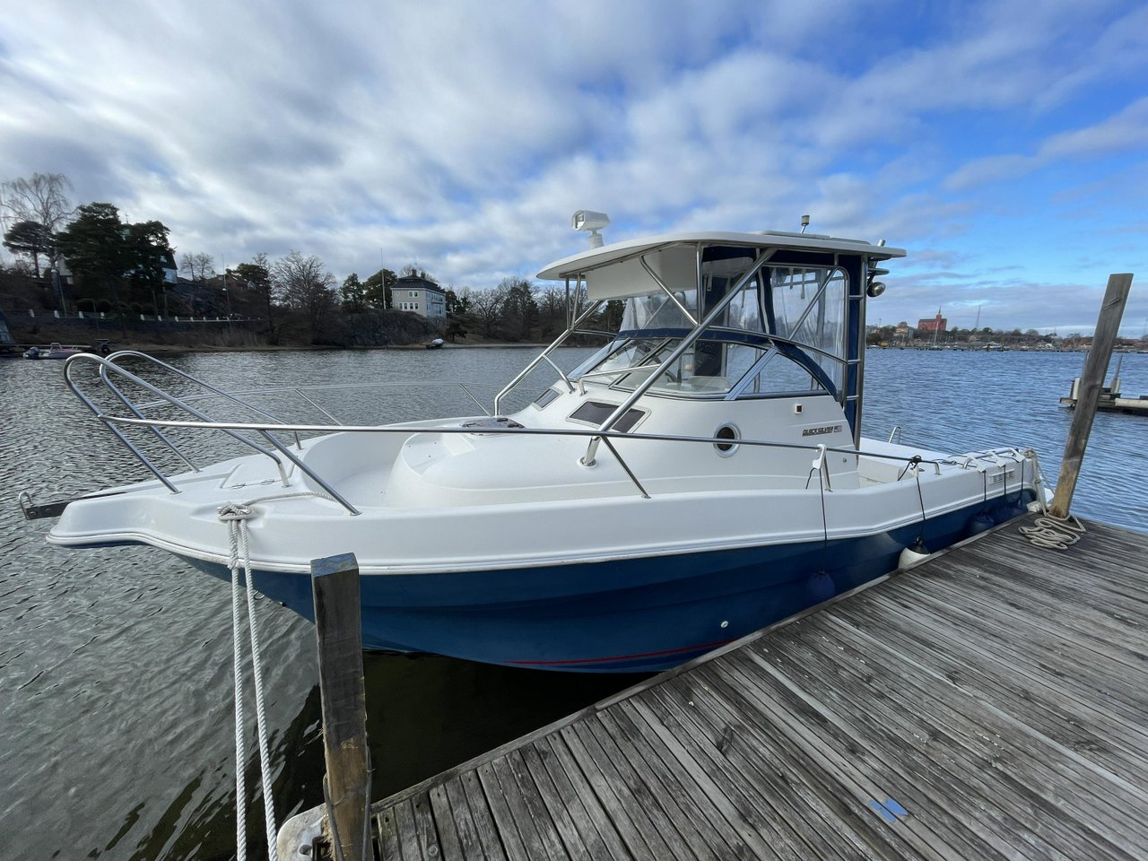  Quicksilver Örnvik 7500 Comm...