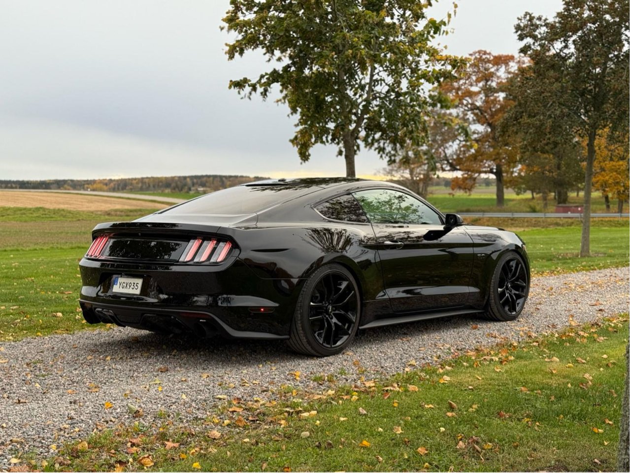 Ford Mustang GT Manuell, 441hk, 2015