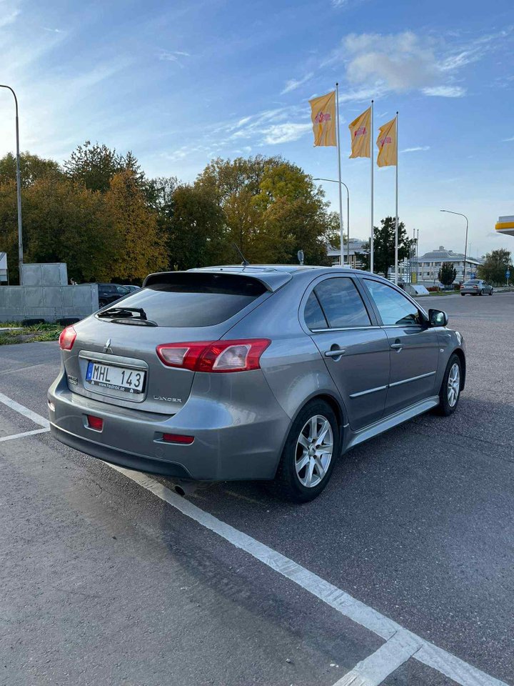 Mitsubishi Lancer Sportback 1.8 Di-D ClearTec Manual, 116hp, 2012