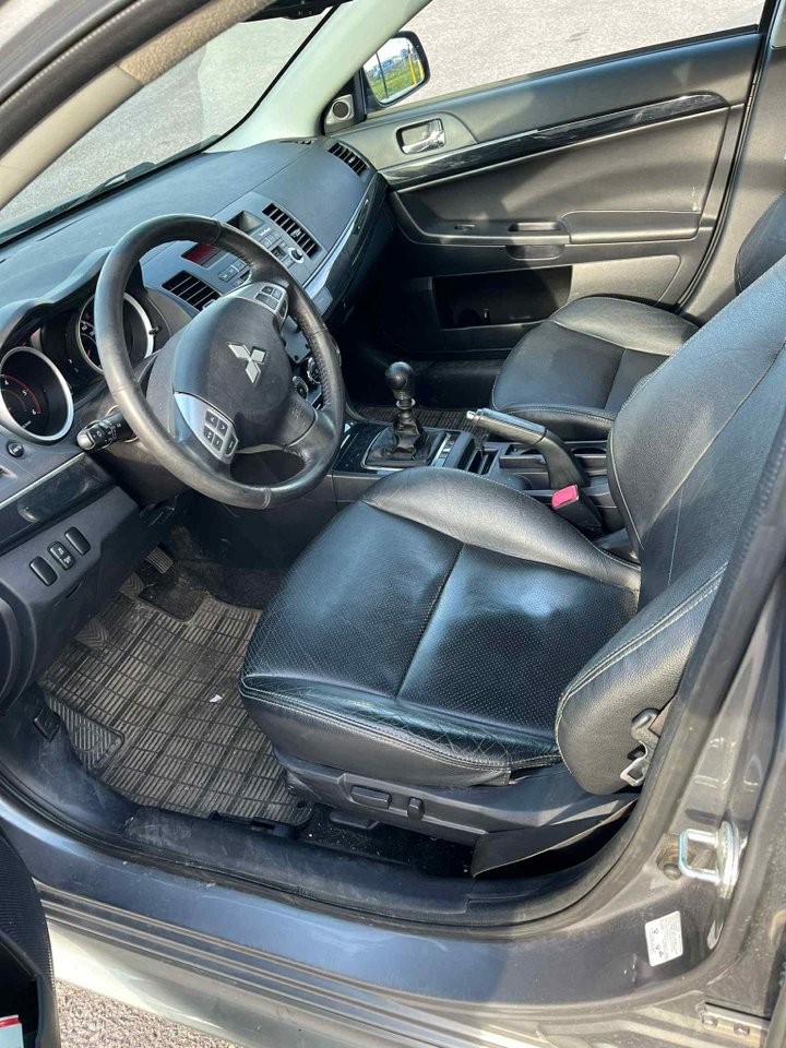 Mitsubishi Lancer Sportback 1.8 Di-D ClearTec Manual, 116hp, 2012