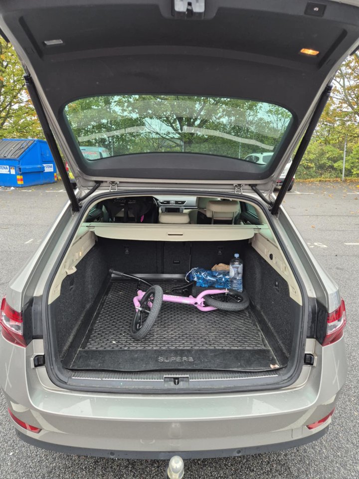 Škoda Superb Kombi 2.0 TDI SCR DSG Sekventiell, 190hk, 2016