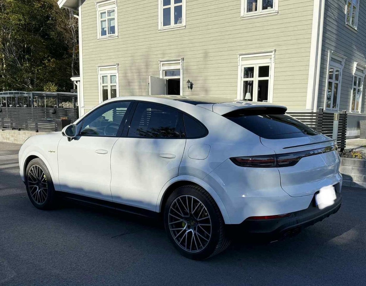 Porsche Cayenne Coupé E-Hybrid TipTronic S, 462hk, 2021