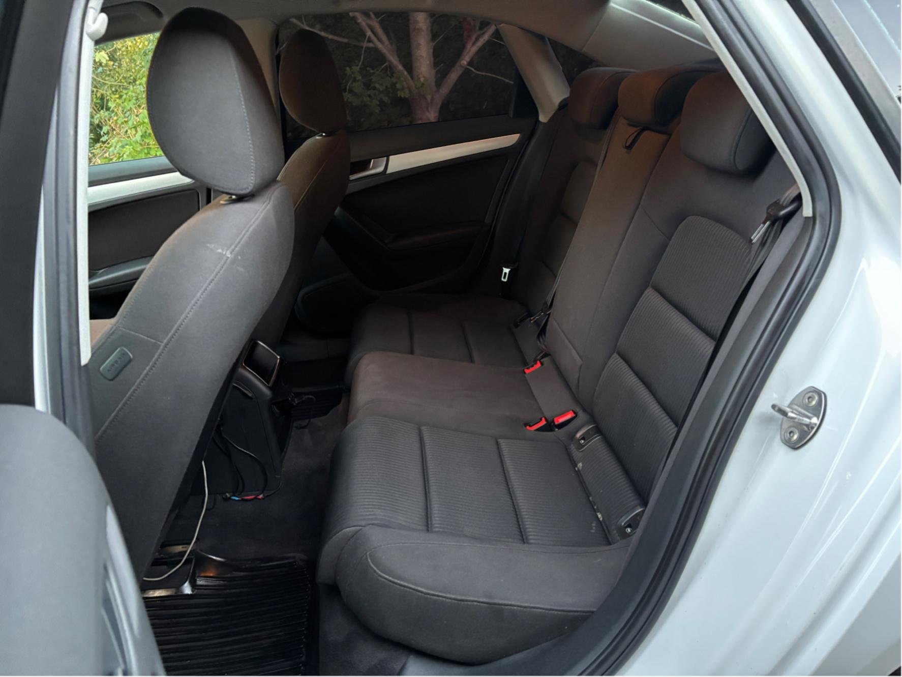Audi A4 Sedan 1.8 TFSI Manual, 120hp, 2011